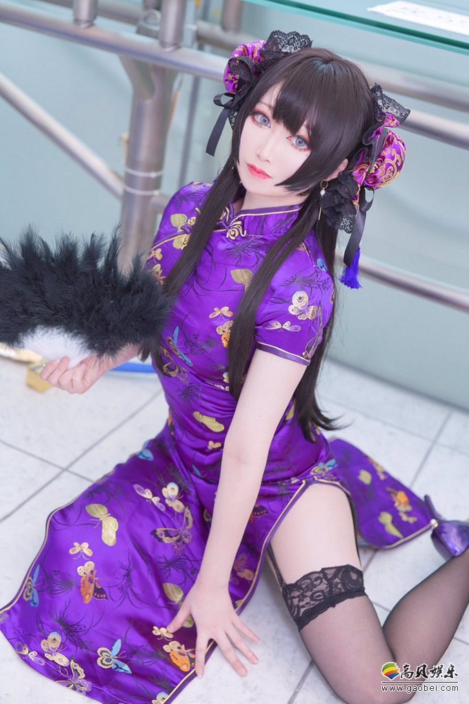 岛国樱花妹COSER妃奈梨：颜值颇高，娇小可爱，最有特点一双迷人电眼