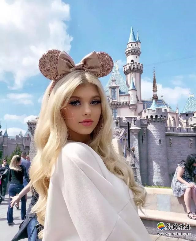 在采访中坦然:"不能浪费老天赏赐的美食,不然还要运动干嘛",作为模特