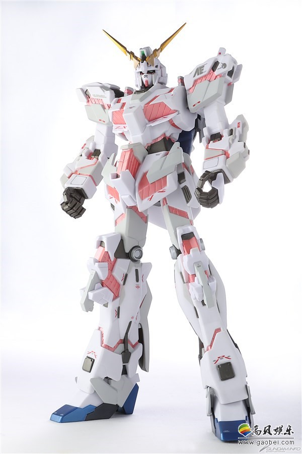 gundam trailer shop限定rx-0独角兽高达模型立像:制作相当精美