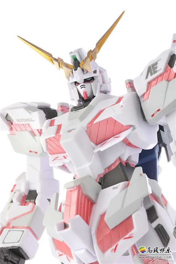 gundam trailer shop限定rx-0独角兽高达模型立像:制作相当精美