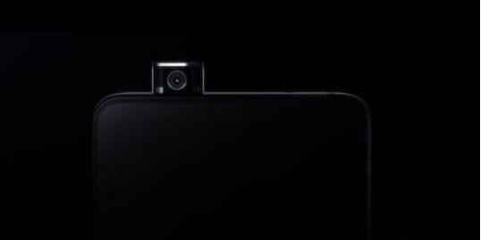 红米手机官微“Redmi×复仇者联盟4”片段：骁龙855旗舰新机首次亮相