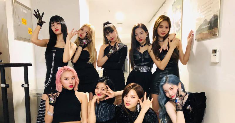 TWICE也凭著最新专辑再度登上了 Oricon 排行榜宝座