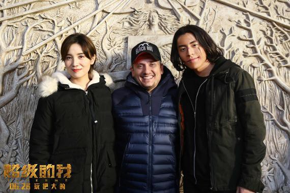 《超级的我》发布特辑:展现“复联”导演罗素兄弟参与影片幕后制作过程 《超级的我》发布特辑:展现“复联”导演罗素兄弟参与影片幕后制作过程