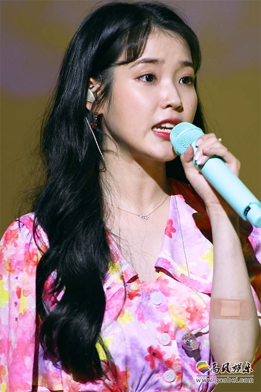 IU 单拍秀 拍摄日期：190428【15合集 6.42 GB】