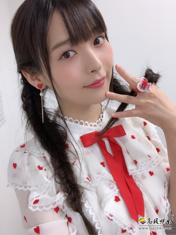 “BONE BONE♡KUKOTYO”活动举行：上坂堇双马尾小辫＋碎花小裙子