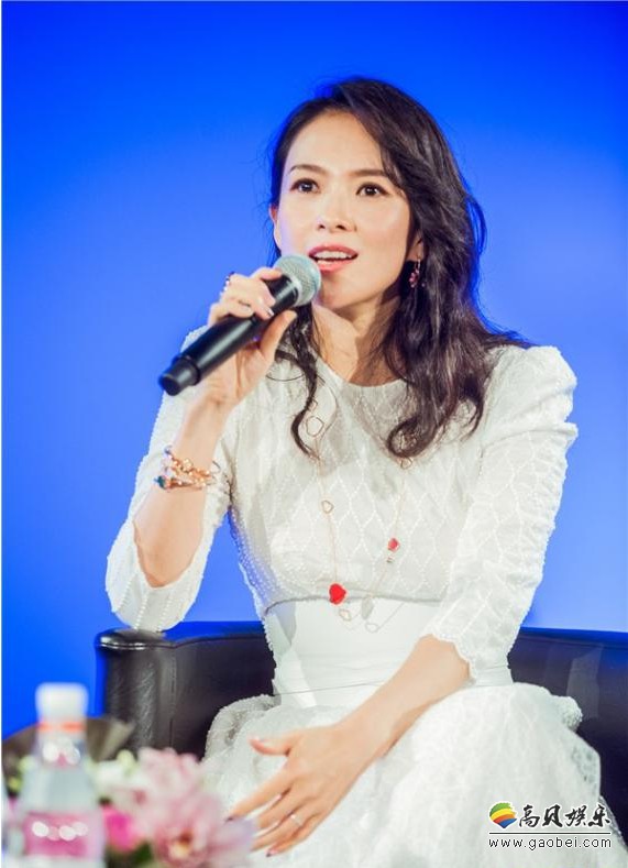 章子怡出席戛纳大师班：与全球的电影爱好者和影迷分享自己的星路历程
