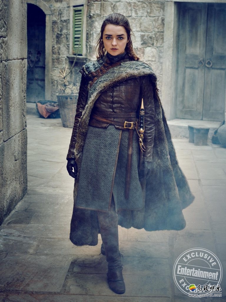 权力的游戏众多主要角色登上娱乐周刊龙妈美艳狼家聚首