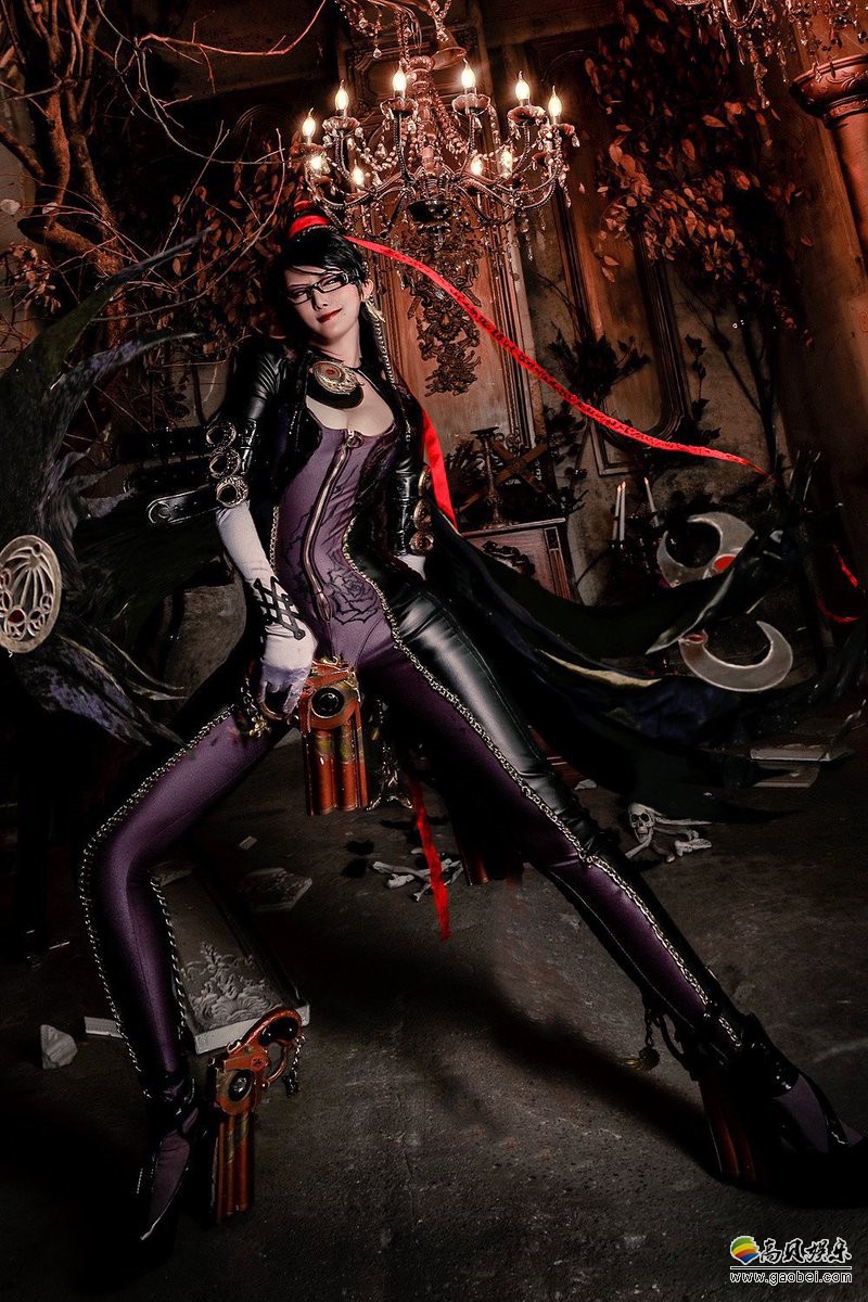 cosplay图御姐,王者cosplay露娜 日本妹子带来猎天使魔女贝优妮塔cos新作御姐属性加上完美身材