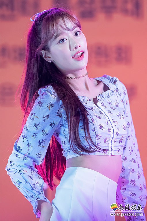APRIL李娜恩高清图片：2019蔚州岛岩青少年艺术节祝贺演出[ID75790]【42合集】