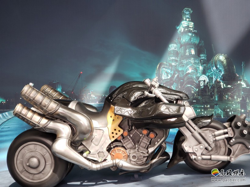 SE E3 2019《FF7：重制版》展台1:1比例帅气“真·摩托车”霸气无敌
