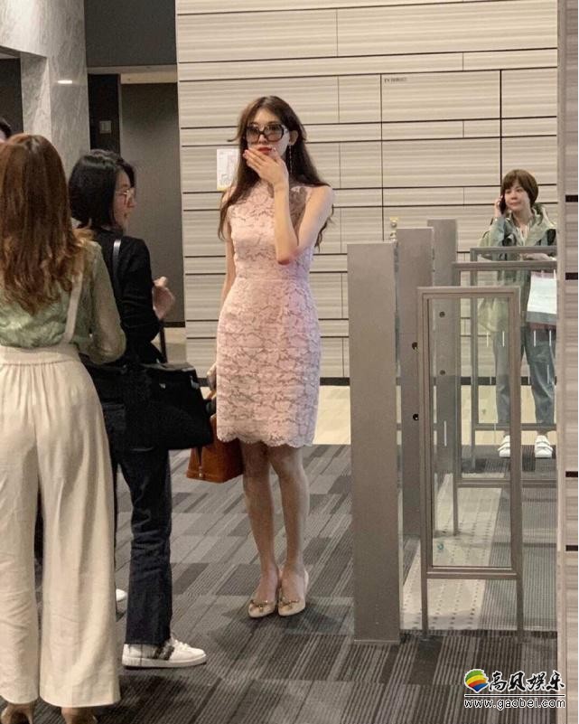 网友分享林志玲生图：大赞“保养得太好了，仿佛骨子里散发出少女气息”
