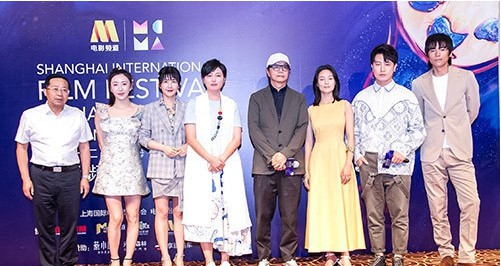 第22届上海国际电影节开幕:爱情片《穿越时空的呼唤》为活动拉开帷幕 第22届上海国际电影节开幕:爱情片《穿越时空的呼唤》为活动拉开帷幕