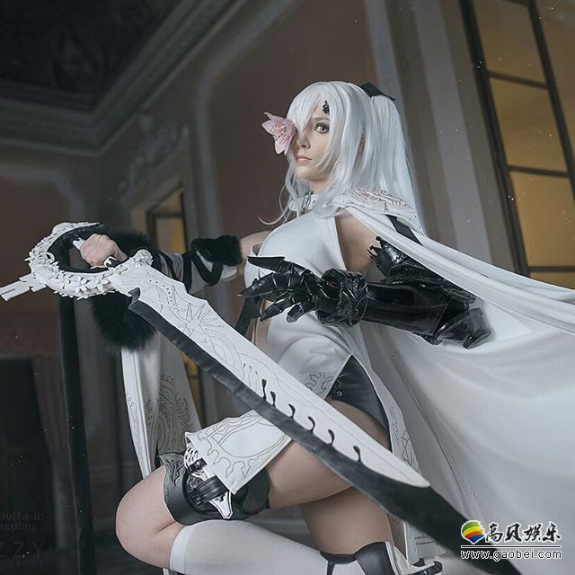 《龙背上的骑兵3》女主角zero“歌者”COS：冷艳力量并存美女龙骑士