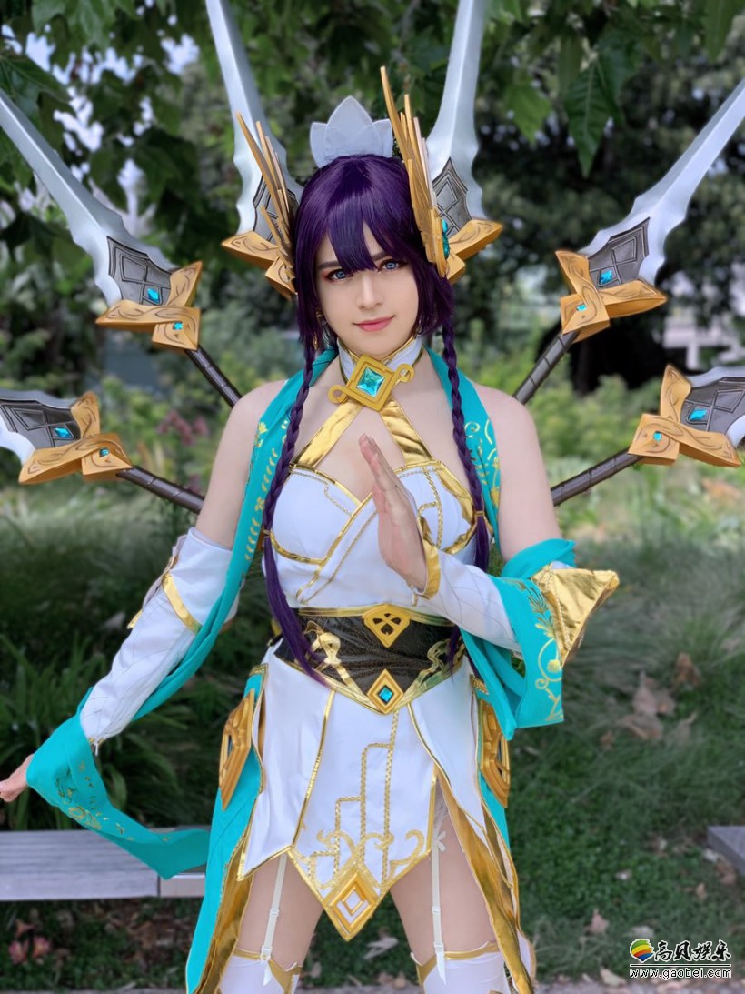 《英雄联盟》女装大佬Sneaky新作：Cosplay游戏“玉剑传说”艾瑞莉娅