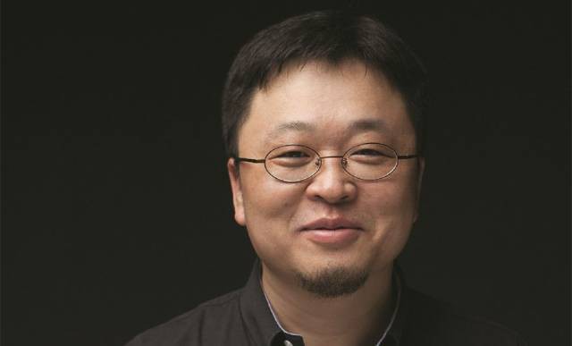 罗永浩谈“李彦宏被泼水”：万一遭受攻击，本能即时还击是大概率事件