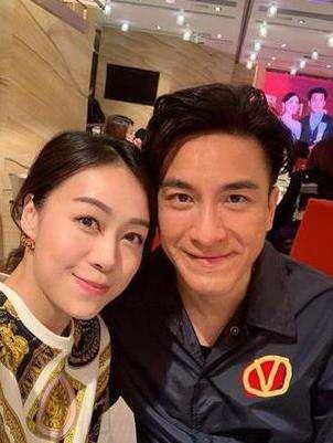 马国明近日接受港媒访问：提到感情状况，他用朋友称呼黄心颖！承认分手