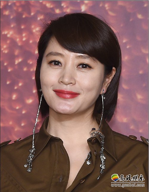 金惠秀最艰难时期仍然坚守原则令人肃然起敬：每一部作品都令人心服口服