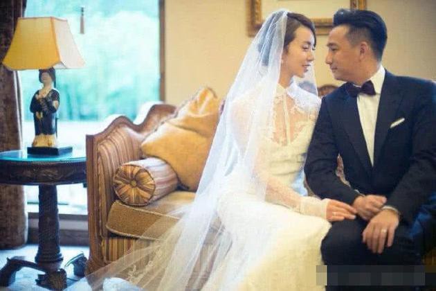黄磊凌晨三点零五分微博发文：“生日快乐我的莉姐”为爱妻孙莉庆祝生日
