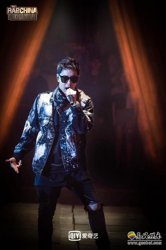 《中国新说唱》2019迎来制作人公演炸场登台：四组制作人表达出不同态度