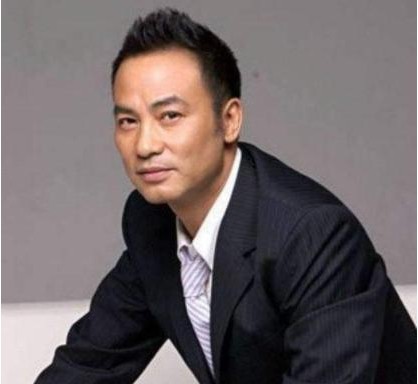 任达华出院发博报平安“我们回家”艾特老婆琦琦：随后琦琦发博回应老公