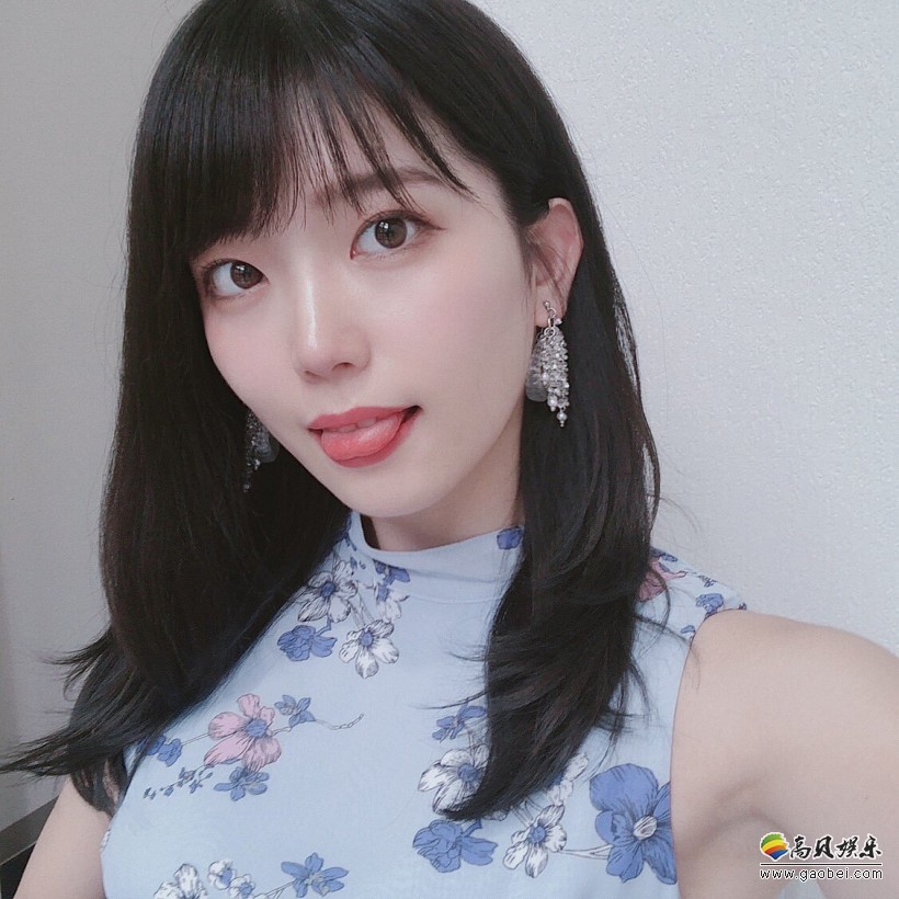 日本清纯美颜萌妹：白皙透嫩肌肤、精致五官＋不败的黑发！简直仙气爆棚