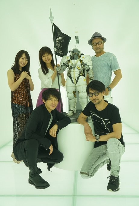 小岛秀夫向《死亡搁浅》日版配音声优致谢：晒出自己和部分参演声优合影