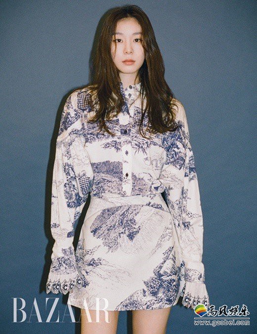 韩国原花样滑冰运动员金妍儿拍摄写真照，不同风格服饰打造各具特色造型