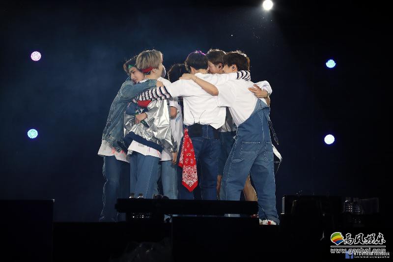 防弹少年团将在首尔蚕室体育场举办三场演唱会，其中两场会进行全球直播