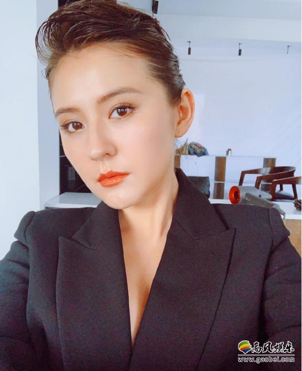 热依扎要告质疑她炒作的博主，该博主向热依扎致歉！热依扎声称会继续告