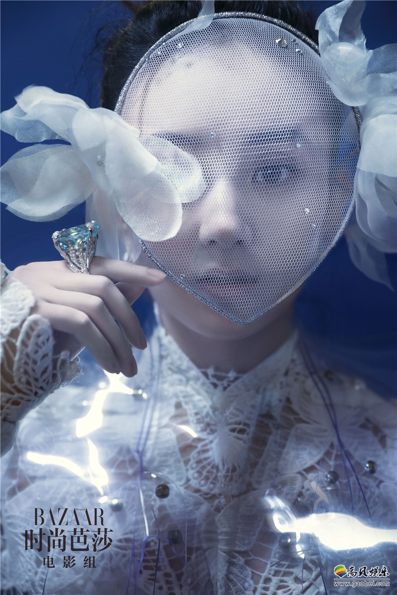 赵丽颖科幻武侠大片上线，化身江湖女侠！整体风格科幻神秘感，引人神往