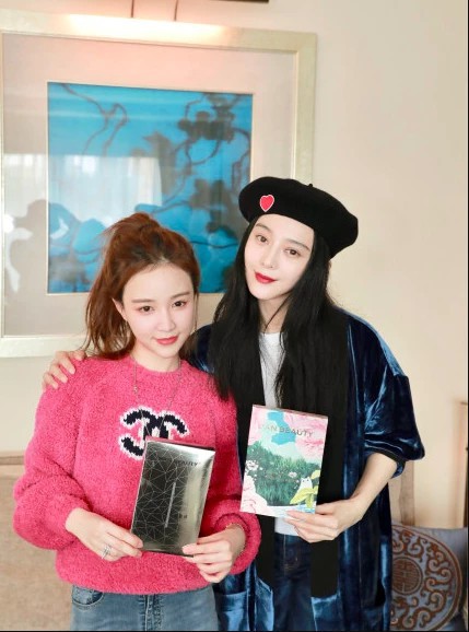 王思聪网红前女友雪梨晒出与范冰冰合影！网红雪梨直播帮助冰冰销售带货