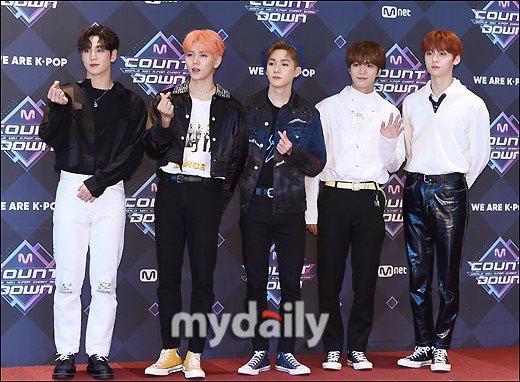 韩国偶像组合NU'EST首尔CJ E&M参加Mnet音乐节目《M! Countdown》