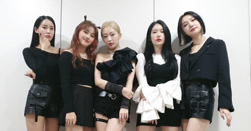 HINAPIA突袭MBC Music《Show CHAMpion》最新主打歌“Drip”表演