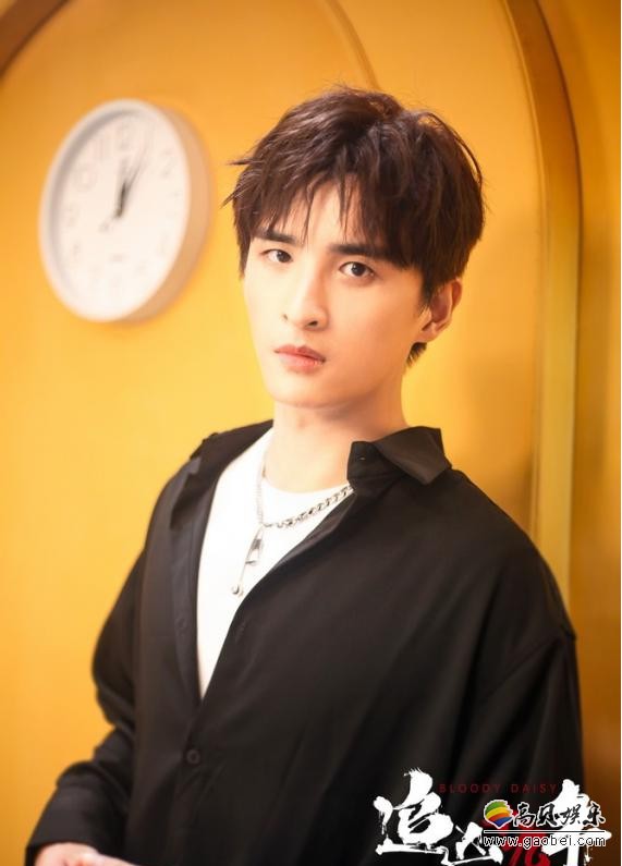 《追凶十九年》发布片尾曲《少年壮志不言愁》MV！实力派偶像张远亮相