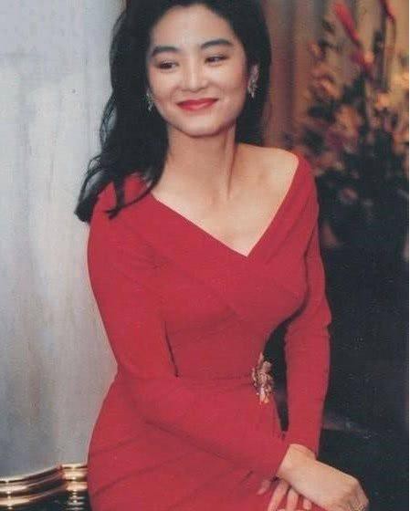 林青霞华语影坛具有传奇色彩演员之一，从影生涯纵贯20世纪70至90年代