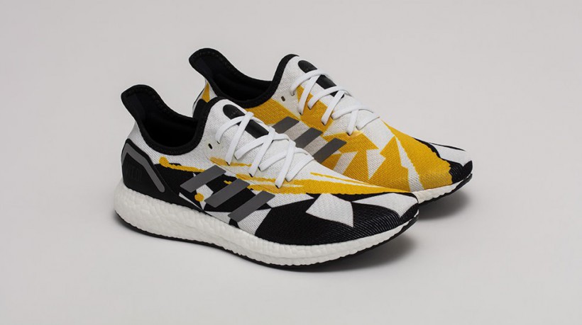 德国运动品生产商阿迪达斯(Adidas)联名法国战队Team Vitality战队运动鞋