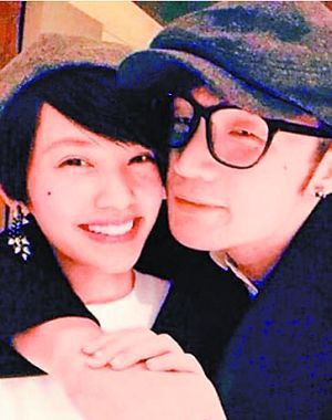 杨丞琳与李荣浩新婚后，透露李荣浩不会甜言蜜语，算是行动派时常献惊喜