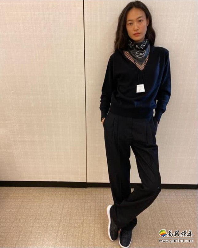 陈冠希上传秦舒培照片！并用英文称“感谢这个女人”妻子秦舒培点赞回应