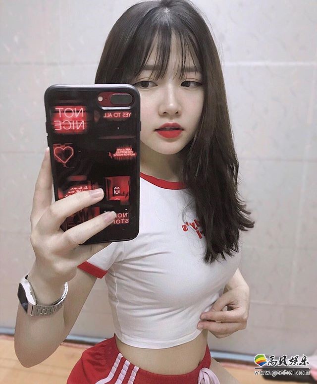 越南正妹因为增肥而走红网络！令人喷血的翘臀身材也是让粉丝们大呼过瘾