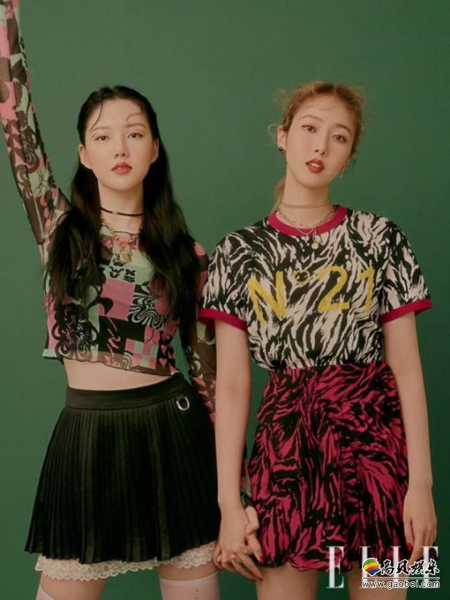 GFriend成员Ye Rin与Sin B为某杂志最新一期拍摄写真，突显平常不同风格