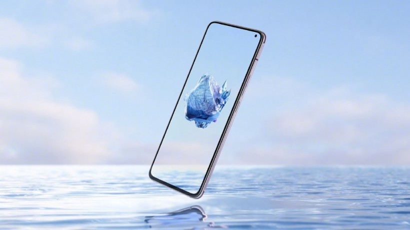 vivo放出X30系列官方渲染图，采用小孔径挖孔屏方案！实现视觉完美平衡