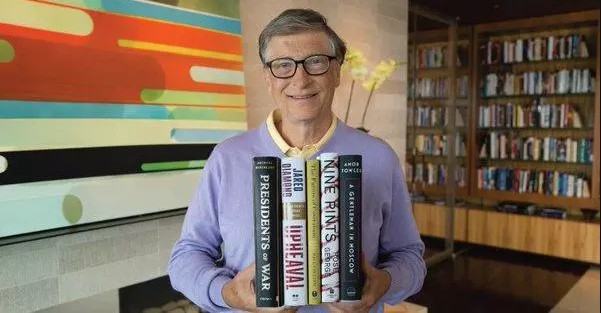 比尔•盖茨(Bill Gates)推荐一些书籍！他认为这些书籍都适合在总结2019年