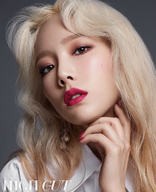 据经纪公司透露，泰妍第四次个人演唱会将于明年在首尔奥林匹克公园举行