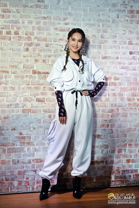 「删·拾 以后 尽情舞动」和杨丞琳一起上 Zumba课！杨丞琳化身首席助教