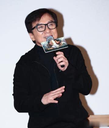 电影《急先锋》发布会，作为圈内前辈，成龙提醒现在年轻演员不要太功利