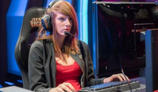 《英雄联盟》LCS联赛首位女选手Maria "Remilia" Creveling近日不幸去世