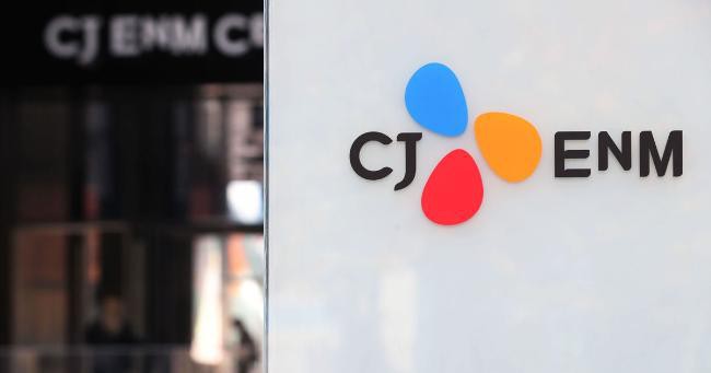 从爆发风波到确定造假，CJ ENM终於正式针对旗下频道Mnet系列事件道歉