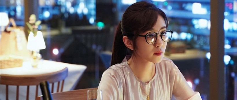 电视剧精英律师发布群像海报以及剧照群像海报中精英小队亮相