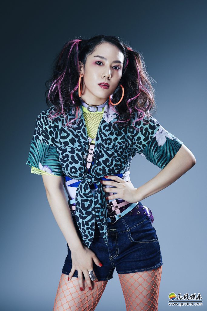 《死亡成真》官推宣布第五名演员：山本千寻饰演精神病女孩“狂热粉丝”