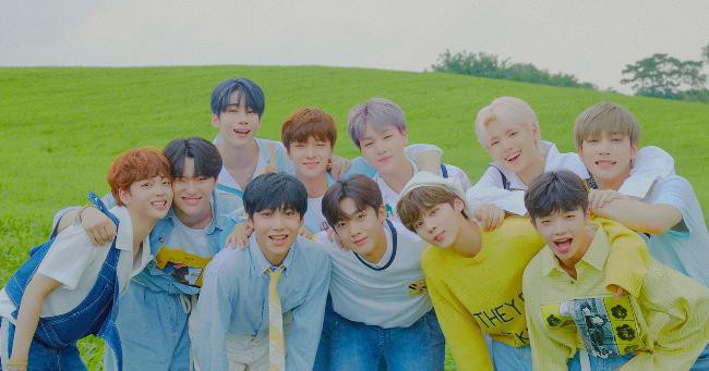 X1出道后获得的成绩仍扎实地存在著，如今看来也能再度感受到他们的威力